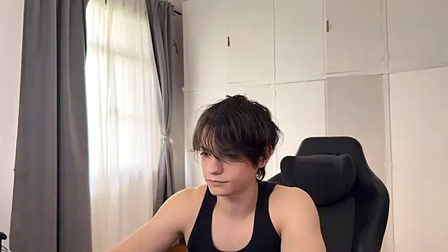 SasukeUhchiaa online show from 20, 3, 2026