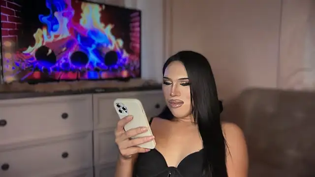 Ts glamxxxx online show from 27, 3, 2026