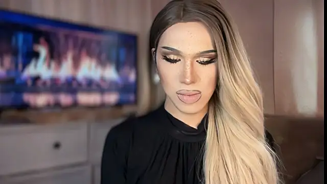 Ts glamxxxx online show from 1, 4, 2026