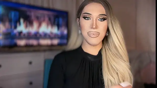 Ts glamxxxx online show from 10, 4, 2026