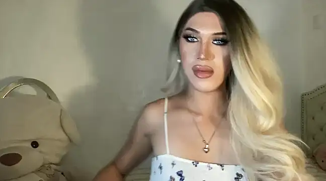 Ts glamxxxx online show from 22, 2, 2025