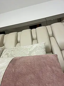 ALISSON FOXXX1 online show from 6, 3, 2026