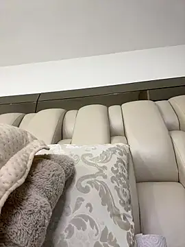 ALISSON FOXXX1 online show from 12, 2, 2026