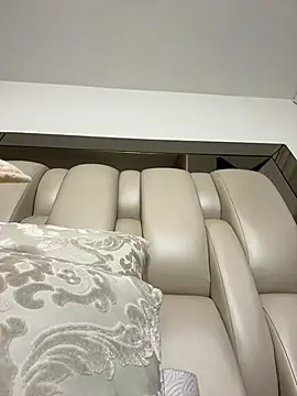 ALISSON FOXXX1 online show from 8, 2, 2026