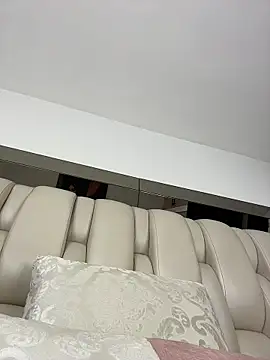 ALISSON FOXXX1 online show from 7, 4, 2026