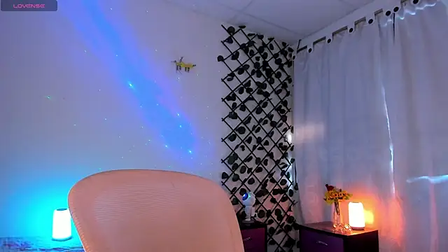 cailynhot online show from 24, 6, 2026