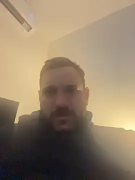 Snapshot of JonJ0 chatting on 10, 1, 2026 JonJ0 online show from 10, 1, 2026