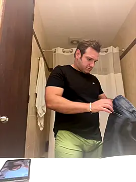 Snapshot of JonJ0 chatting on 2, 10, 2025 JonJ0 online show from 2, 10, 2025