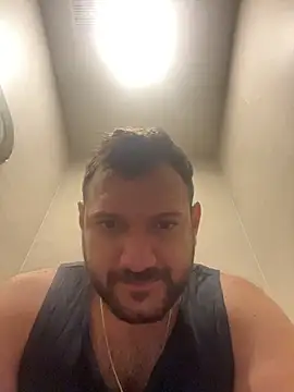 Snapshot of JonJ0 chatting on 11, 1, 2026 JonJ0 online show from 11, 1, 2026