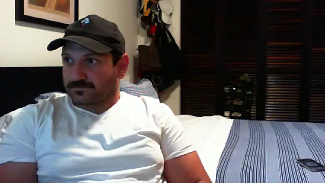 Snapshot of JonJ0 chatting on 15, 11, 2025 JonJ0 online show from 15, 11, 2025