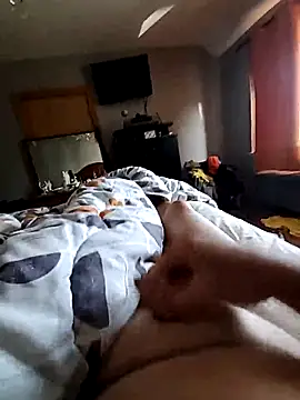 Snapshot of rem4001@xh chatting on 15, 9, 2025 rem4001xh online show from 15, 9, 2025