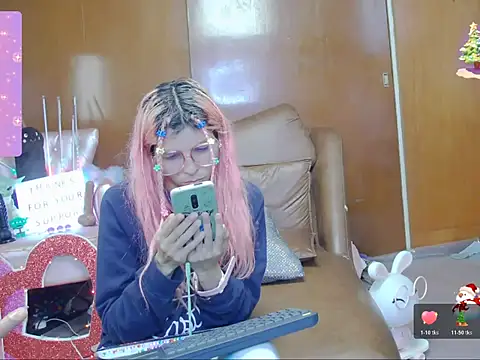 Skinygirl online show from 19, 10, 2025