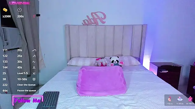 sheirysex  online show from 4, 2, 2026