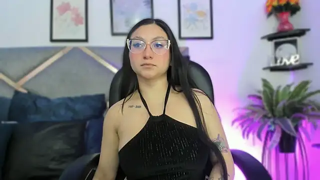 lucy neil online show from 1, 4, 2026