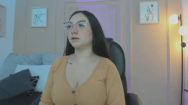 lucy neil online show from 2, 4, 2026