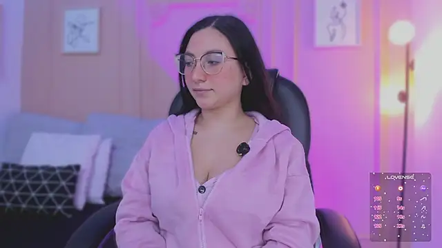 lucy neil online show from 20, 2, 2026