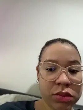 Snapshot of Lucyklein2022 chatting on 29, 5, 2026 Lucyklein2022 online show from 29, 5, 2026