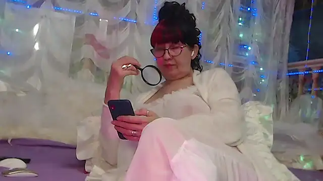NightOrhideya online show from 1, 3, 2025