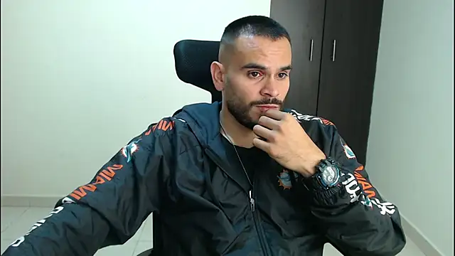 Snapshot of cowboyht chatting on 14, 11, 2025 cowboyht online show from 14, 11, 2025