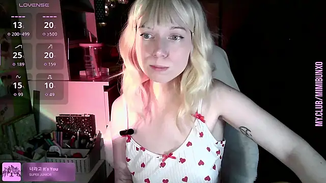 Snapshot of freya_sunny chatting on 14, 6, 2026 freya sunny online show from 14, 6, 2026