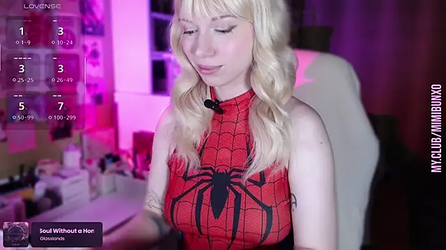 Snapshot of freya_sunny chatting on 6, 7, 2026 freya sunny online show from 6, 7, 2026
