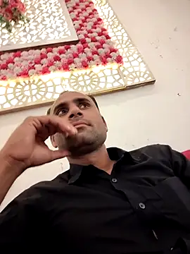 Maneeshpoppy online show from 7, 2, 2026