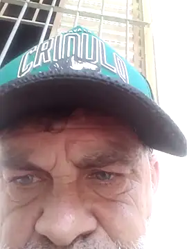 Peludo173317 online show from 25, 10, 2025