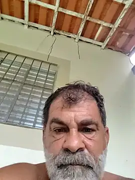 Peludo173317 online show from 8, 4, 2026