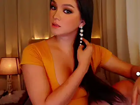 Snapshot of mistressseductionleah chatting on 17, 4, 2026 mistressseductionleah online show from 17, 4, 2026