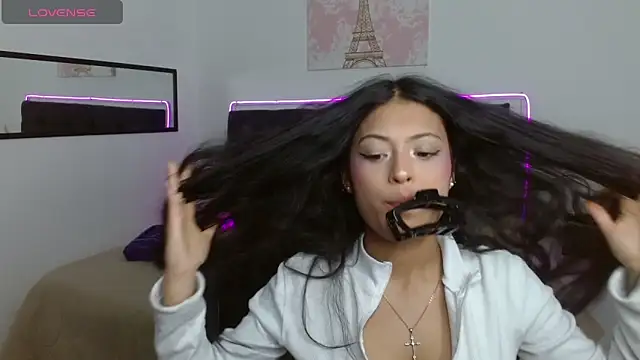 Snapshot of vaness_weet chatting on 19, 6, 2026 vaness weet online show from 19, 6, 2026