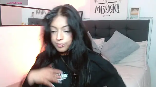 vaness weet online show from 15, 10, 2025