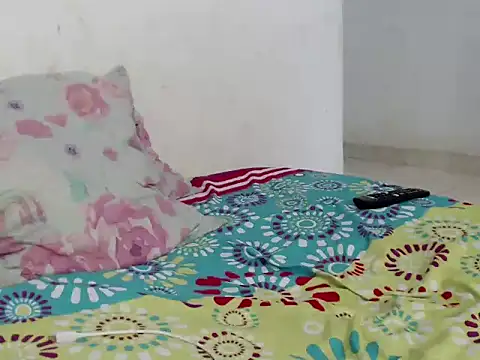 girl tits online show from 21, 3, 2025