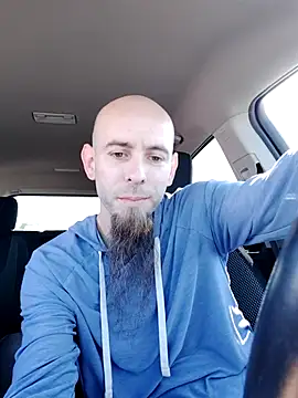 Snapshot of JohnnyFaster chatting on 28, 9, 2025 JohnnyFaster online show from 28, 9, 2025