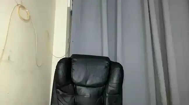 Snapshot of MeganTheRarest chatting on 10, 3, 2025 MeganTheRarest online show from 10, 3, 2025