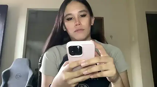 Snapshot of MeganTheRarest chatting on 22, 2, 2025 MeganTheRarest online show from 22, 2, 2025