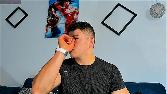 Leonsmoron online show from 4, 11, 2025