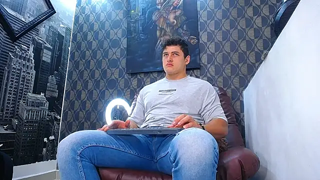 Leonsmoron online show from 30, 3, 2026