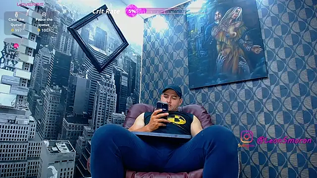 Leonsmoron online show from 25, 5, 2026