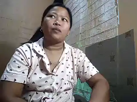 Snapshot of sweethotmom chatting on 20, 1, 2025 sweethotmom online show from 20, 1, 2025