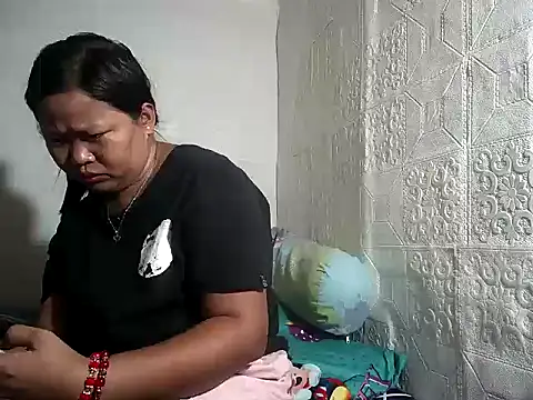 sweethotmom online show from 27, 11, 2025