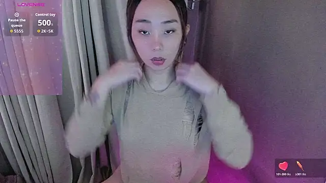 MissAyaCollins online show from 8, 11, 2025