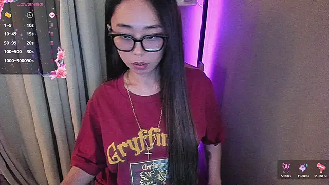 MissAyaCollins online show from 28, 2, 2025