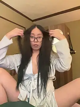 MissAyaCollins online show from 1, 6, 2026