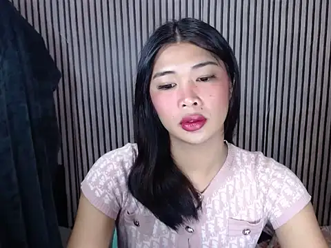 Maria-Moore online show from 20, 10, 2025