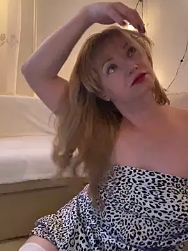 Lady  Maria online show from 23, 11, 2025