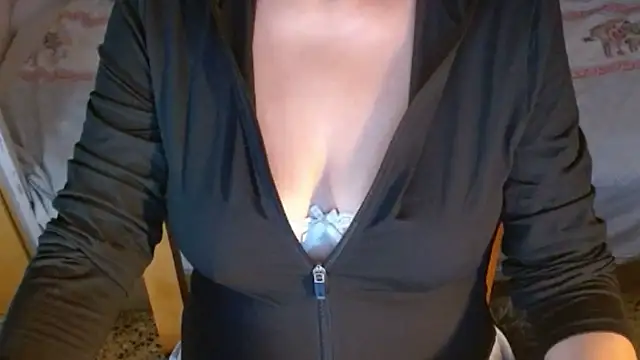 MysteryLadyxXx online show from 12, 7, 2026