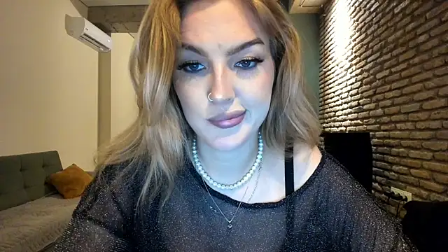 fifteenpoem online show from 18, 6, 2026