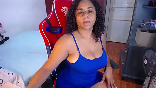 BellaKarla online show from 8, 3, 2026