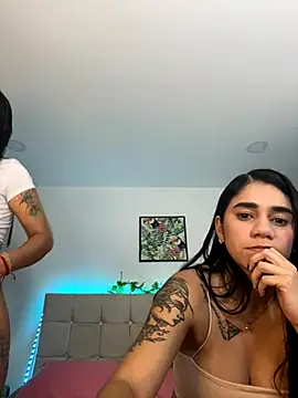 Layla Rachel online show from 30, 10, 2025
