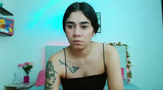 Snapshot of Layla_Rachel chatting on 7, 12, 2024 Layla Rachel online show from 7, 12, 2024